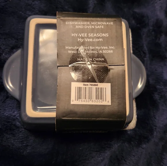 Stoneware Baker - Mini 6.5 Inch - Picture 2 of 3